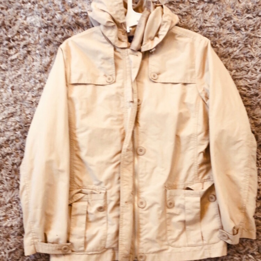 Khaki Jacket rain/windbreaker